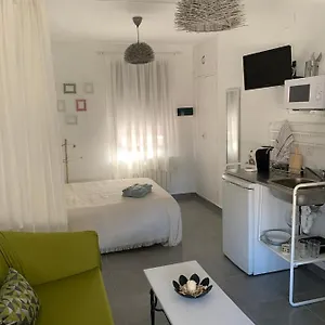 Apartamento Vivienda Con Fines Turísticos La Barbacana Del Salvador, Úbeda