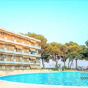 https://new-loft-internacional-climatizado-con-piscina-y-playa.catalonia-hotels.com