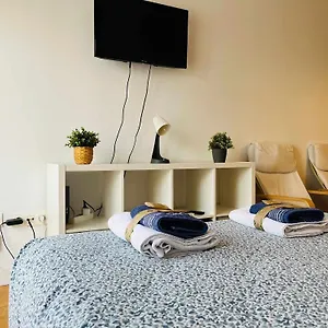 https://neptuno-estudio-torremolinos-centro-ayuntamiento.1costadelsol.com